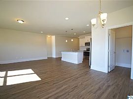 104 Williams Pointe Blvd Sw, Huntsville, Al 35824 in Huntsville, AL (Photo 8 of 12)