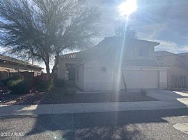  6427 W Cavedale Dr, Phoenix, Az 85083 in Phoenix, AZ
