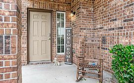 Charming 3 Bedroom Home  in Texas City, TX (Photo 3 of 12)