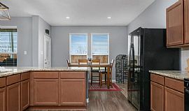 Charming 3 Bedroom Home  in Texas City, TX (Photo 8 of 12)