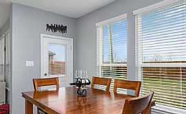 Charming 3 Bedroom Home  in Texas City, TX (Photo 9 of 12)