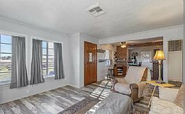 Charming 3 Bedroom in Lancaster, CA (Photo 6 of 12)