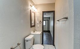 Charming 2 Bedroom Home  in Texas City, TX (Photo 9 of 12)