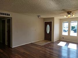 3301 N Apollo Dr, Chandler, Az 85224 in Chandler, AZ (Photo 4 of 12)