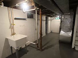 6163 N Joyce Ave, Milwaukee, Wi 53225 in Milwaukee, WI (Photo 11 of 12)