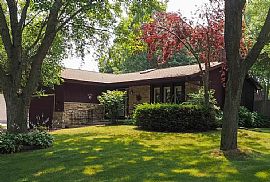 3101 Sundown Ct, Green Bay, Wi 54313 in Green Bay, WI