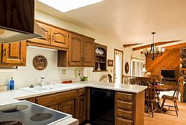 3101 Sundown Ct, Green Bay, Wi 54313 in Green Bay, WI (Photo 5 of 10)