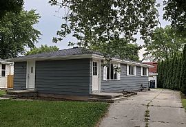 471 Farwell Ave, Fond Du Lac, Wi 54935 in Fond du Lac, WI
