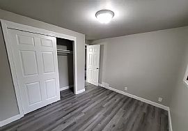 471 Farwell Ave, Fond Du Lac, Wi 54935 in Fond du Lac, WI (Photo 3 of 9)