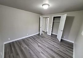 471 Farwell Ave, Fond Du Lac, Wi 54935 in Fond du Lac, WI (Photo 5 of 9)