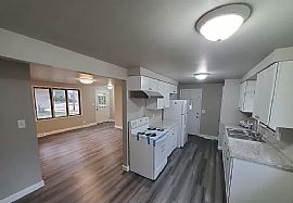 471 Farwell Ave, Fond Du Lac, Wi 54935 in Fond du Lac, WI (Photo 8 of 9)