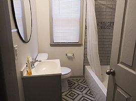 Adorable 2bedroom and 1bathroom Built For Your Satisfaction  in Detroit, MI (Photo 4 of 4)