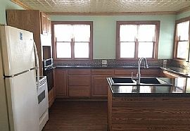 510 20th Ave, Cumberland, Wi 54829 in Cumberland, WI (Photo 2 of 5)