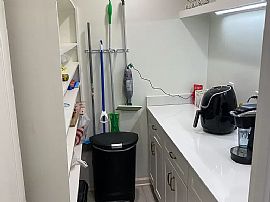 725 Crest Ln, Birmingham, Al 35209 in Birmingham, AL (Photo 10 of 12)