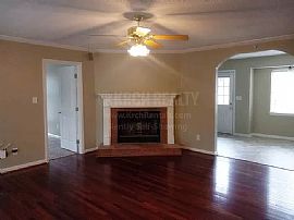 6606 Memory Ln, Trussville, Al 35173 in Trussville, AL (Photo 2 of 6)