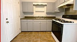 331 Oak Dr, Mobile, Al 36617 in Mobile, AL (Photo 4 of 10)