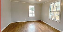 331 Oak Dr, Mobile, Al 36617 in Mobile, AL (Photo 8 of 10)