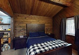 Cute Waterfront Cabin in North Pole, AK (Photo 3 of 9)