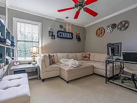 Charming 3 Bedroom  in Cordova, TN (Photo 6 of 9)