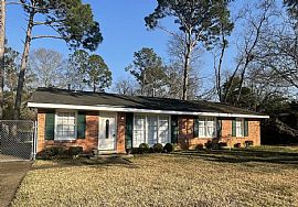 1847 Longmeadow Dr, Montgomery, Al 36106 in Montgomery, AL