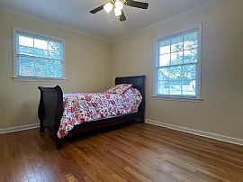 1847 Longmeadow Dr, Montgomery, Al 36106 in Montgomery, AL (Photo 3 of 12)