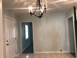 1211 Fairlane Dr, Dothan, Al 36301 in Dothan, AL (Photo 5 of 12)