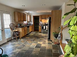 3404 Triana Blvd Sw, Huntsville, Al 35805 in Huntsville, AL (Photo 3 of 12)