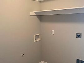 524 S Eufaula Ave, Coweta, Ok 74429 in Coweta, OK (Photo 8 of 11)