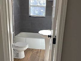 524 S Eufaula Ave, Coweta, Ok 74429 in Coweta, OK (Photo 9 of 11)