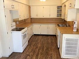 Nicely Built 2bedroom with 1bathroom Home For Your Satisfaction in Enid, OK (Photo 3 of 6)