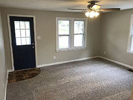 Attractive 2bedroom and 1bathroom Home  in Russellville, KY (Photo 5 of 5)