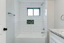 Beautiful 3beds 2baths in Texarkana, TX (Photo 7 of 10)