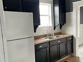 114 13th St, Dunbar, Wv 25064 in Dunbar, WV (Photo 8 of 10)