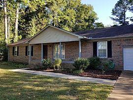 110 Simmons Dr Se, Owens Cross Roads, Al 35763 in Owens Cross Roads, AL