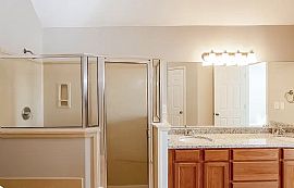 Charming 3 Bedroom  in Cordova, TN (Photo 7 of 10)