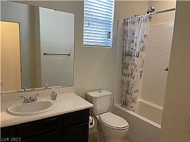 6202 Andover Wood Rd, Spring Valley, Nv 89113 in Las Vegas, NV (Photo 6 of 12)