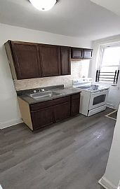 3 Bed Apartment For Rent  in Philadelphia, PA (Photo 4 of 11)