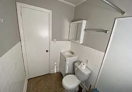 Neat 3bd Apartment For Rent  in Raleigh, NC (Photo 5 of 9)