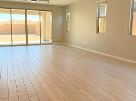 13335 W Red Range Way, Peoria, Az 85383 in Peoria, AZ (Photo 11 of 12)