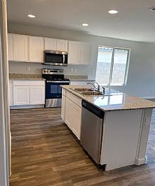 797 S Silvercreek Ln, Casa Grande, Az 85122 in Casa Grande, AZ (Photo 2 of 9)