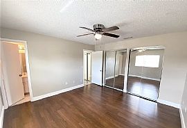 3559 Balboa Cir W, Naples, Fl 34105 in Naples, FL (Photo 5 of 12)