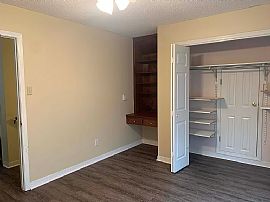 7621 Hitt Rd, Mobile, Al 36695 in Mobile, AL (Photo 10 of 12)