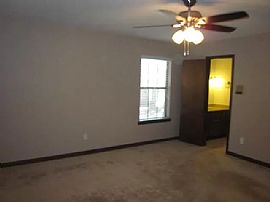 6609 Footmans Ct, Mobile, Al 36695 in Mobile, AL (Photo 11 of 12)