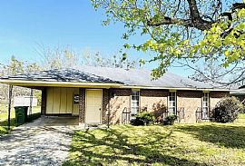 5433 Rolind Dr, Montgomery, Al 36108 in Montgomery, AL