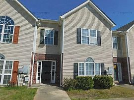 7503 Spencer Ln, Helena, Al 35080 in Helena, AL