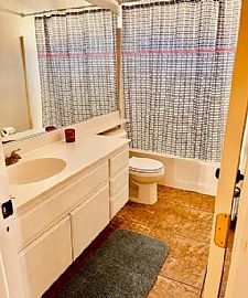 Charming 3 Bedroom  in Cathedral City, CA (Photo 8 of 10)