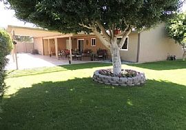 Charming 3 Bedroom  in Cathedral City, CA (Photo 11 of 12)