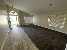 Charming 3 Bedroom  in Ontario, CA (Photo 3 of 12)