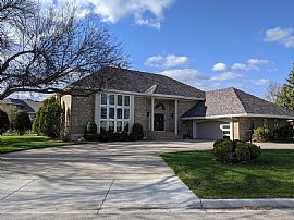 121 Oxbow Dr, Oxbow, Nd 58047 : Awesome 4 House For Rent in Oxbow, ND