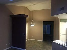 18316 Sw 133rd Ter, tualatin in Tualatin, OR (Photo 7 of 8)